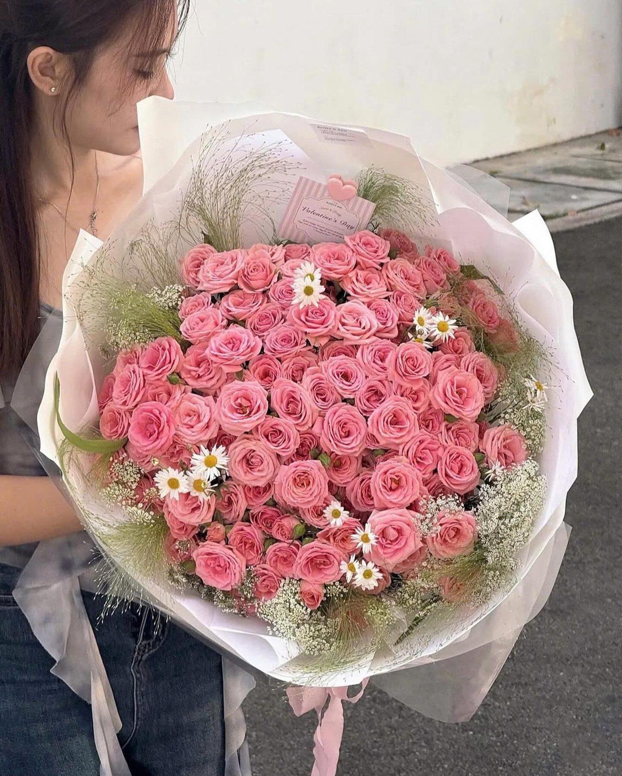 Hồng chùm mix hoa phụ