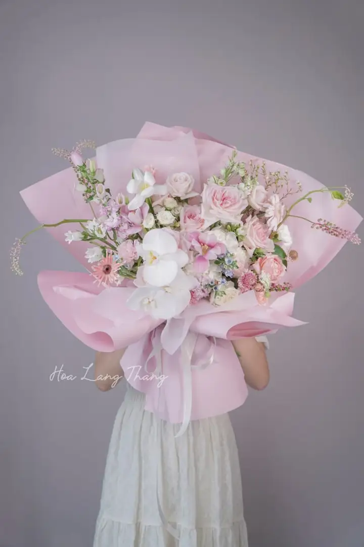 Hoa Tươi Hà Đông Hà Nội — Khi Phố Mới Cần Một Đóa Hoa Đúng Tầm