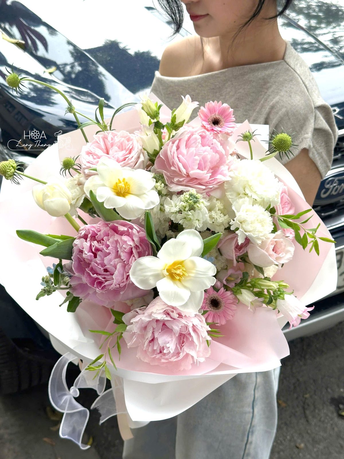 Bó hoa mẫu đơn mix hoa lá tươi - Peony Elegance