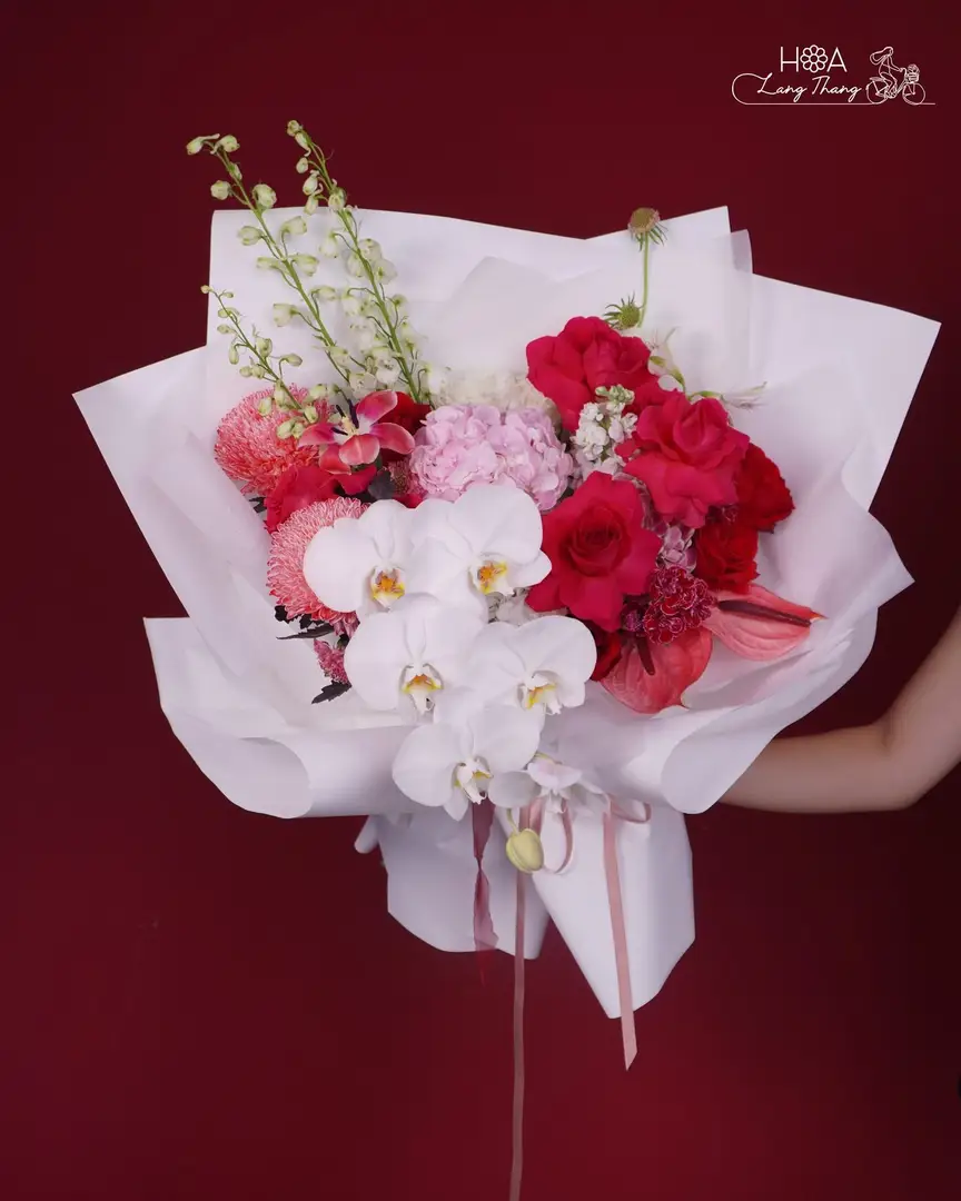Bó hoa hồng trắng đỏ nhập khẩu - Crimson & Pearl Romance - Thumbnail 3