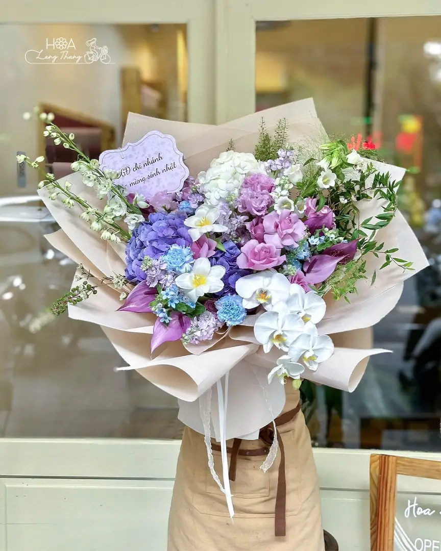 Bó hoa cẩm tú cầu tím mix - Purple Harmony — góc khác