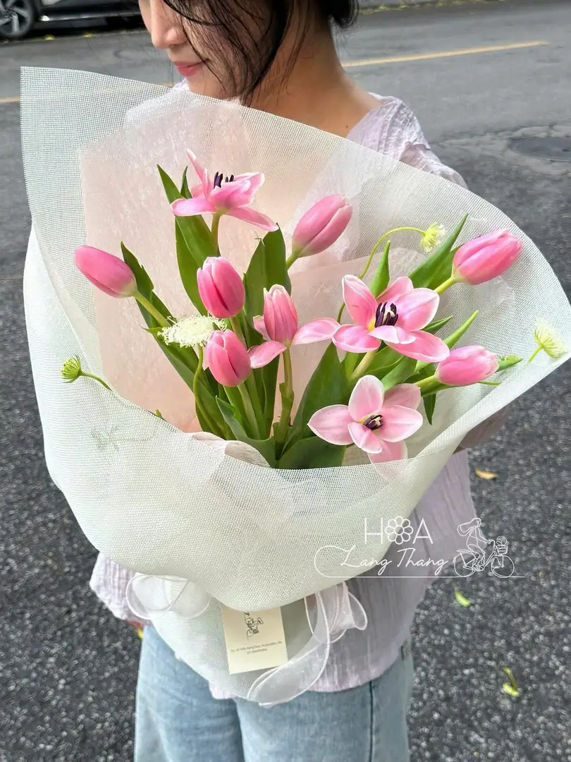 Bó hoa tulip trắng kem Hà Lan - Cream Elegance