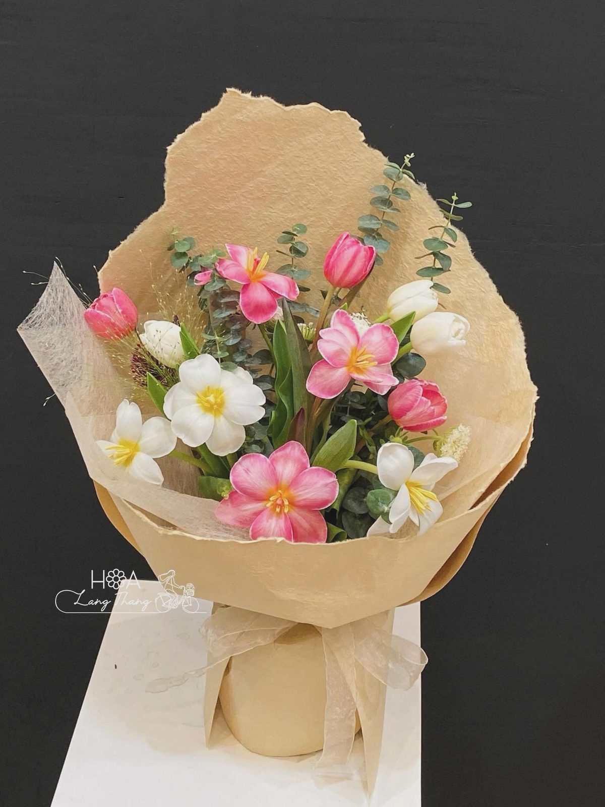 Điện hoa đặt trước cho ngày đặc biệt ở Hà Nội – Giao 2h nội thành - Hoa Lang Thang