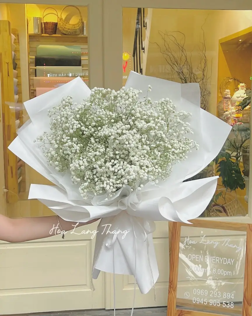 Bó hoa hồng mix cẩm tú cầu nhập khẩu - Precious Moment — góc khác