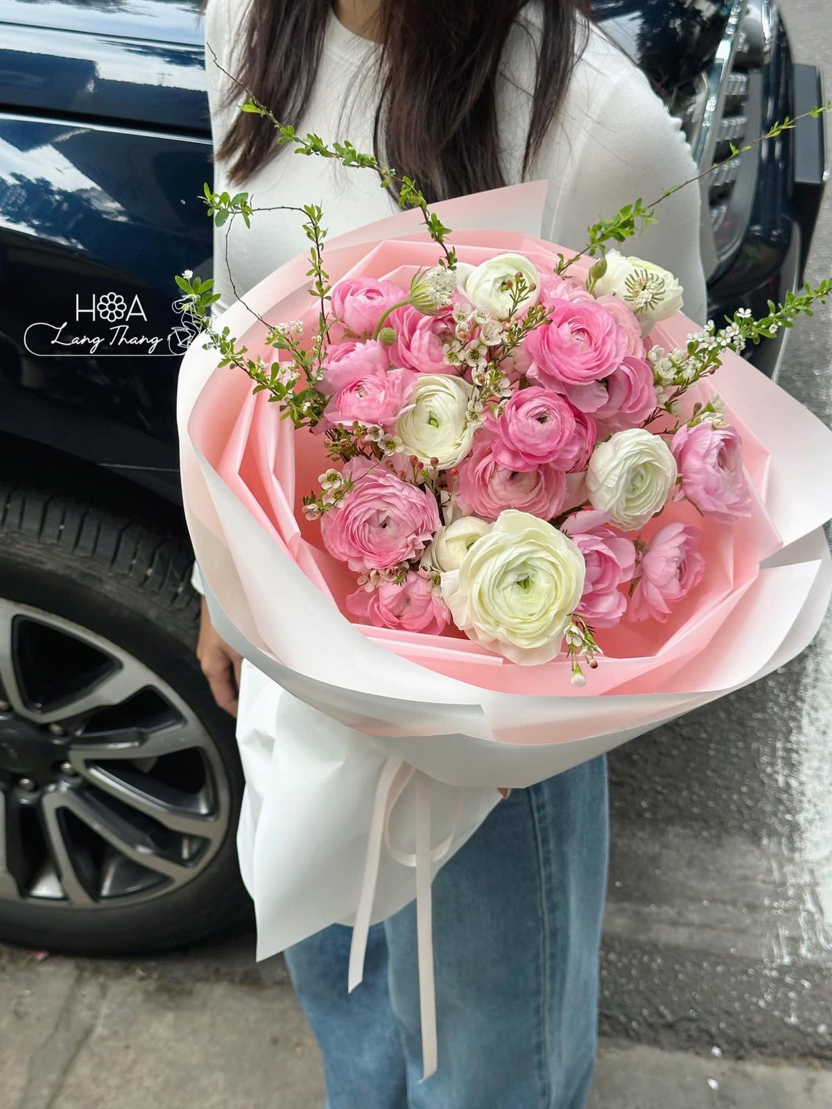Điện Hoa Chia Buồn Quận Tây Hồ Hà Nội – Đặt Online, Giao Nhanh 2H - Hoa Lang Thang