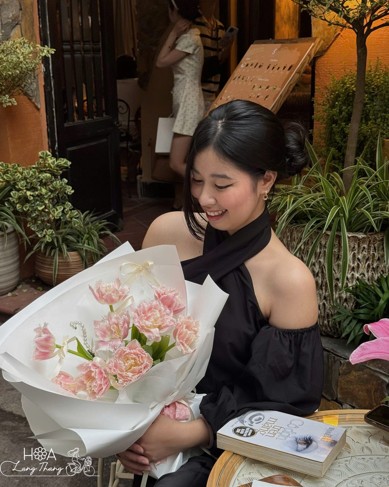 Điện hoa ngày 8/3 ở Hà Nội - Giao tận nơi 2h nội thành - Hoa Lang Thang