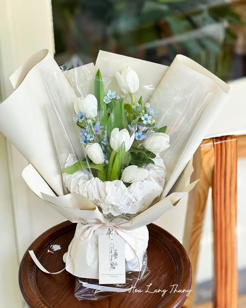 Lẵng hoa tulip trắng Hà Lan - White Elegance