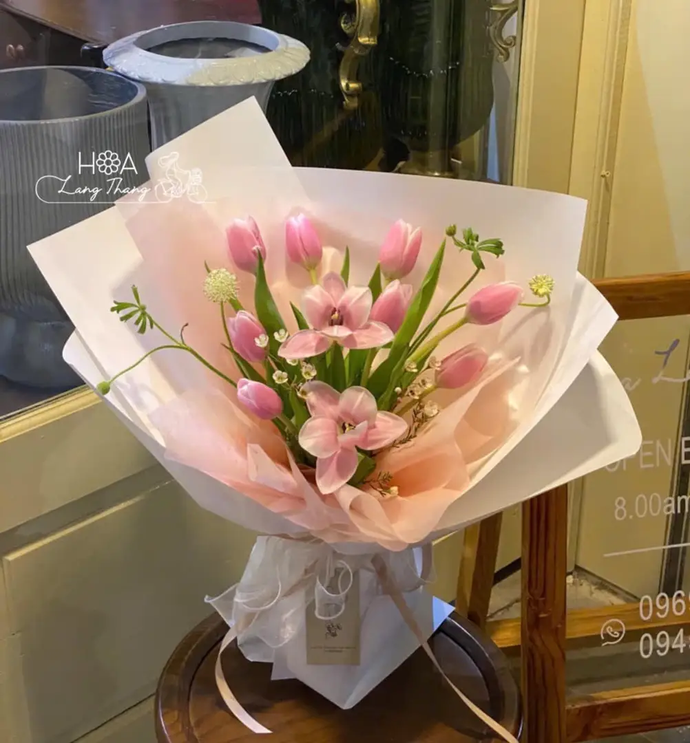Bó hoa tulip trắng sữa nhập khẩu - Creamy Elegance - Thumbnail 2