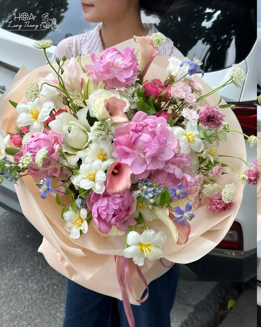 Bó hoa tulip Hà Lan mix mẫu đơn - Peony Elegance - Thumbnail 3