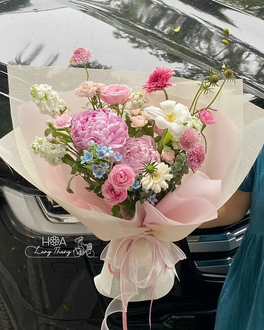 Bó hoa mẫu đơn mix hoa lá phụ - Peony Elegance