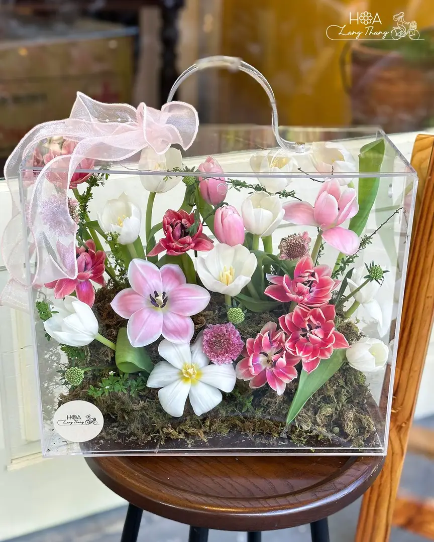 Quà tặng bạn nữ thân thiết hoa tươi — Hà Nội 2h — Hoa Lang Thang
