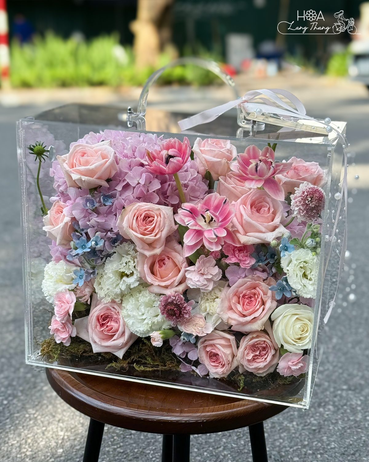 Hộp hoa hồng Ohara, tulip Hà Lan, cẩm tú cầu mica - Eternal Elegance