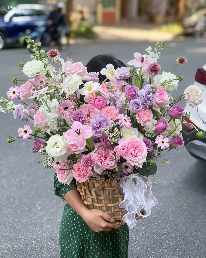 Lẵng hoa hồng pastel gỗ gardening - Blush Romance - Thumbnail 4