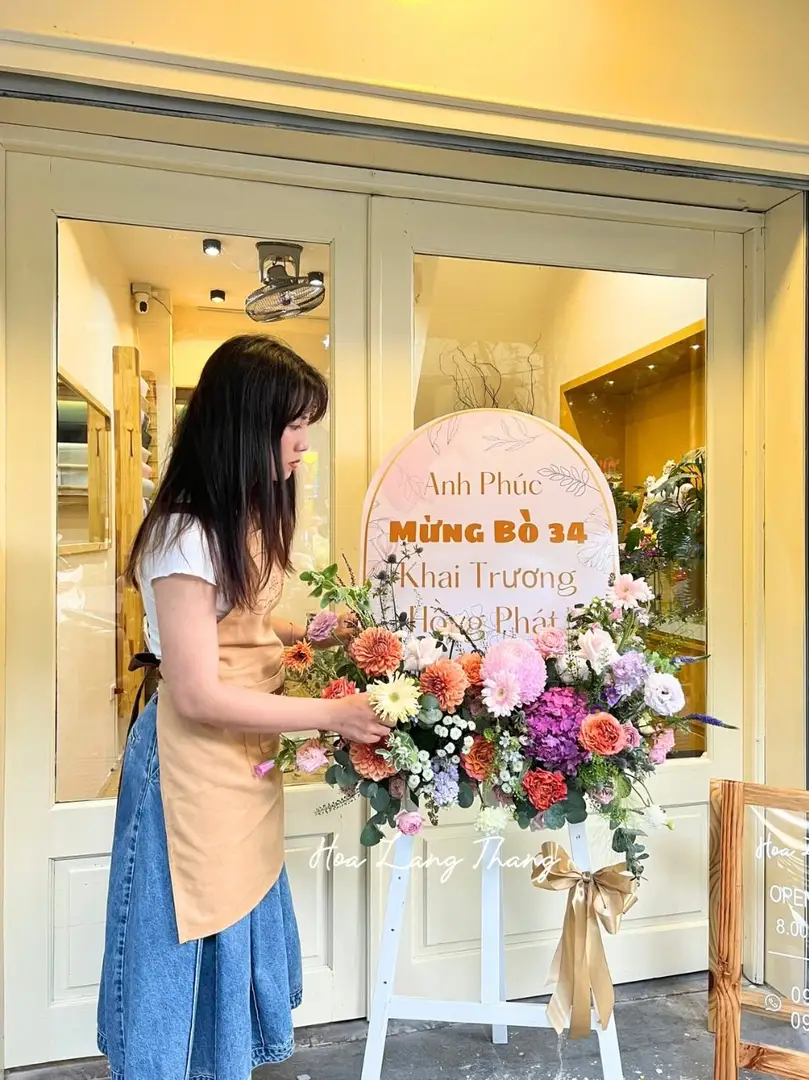 Lẵng hoa mix mùa gỗ gardening - Seasonal Elegance - Thumbnail 3