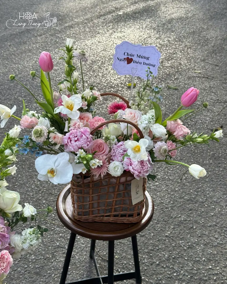 Lẵng hoa mẫu đơn mix tulip Hà Lan - Peony Tulip Grace - Thumbnail 8