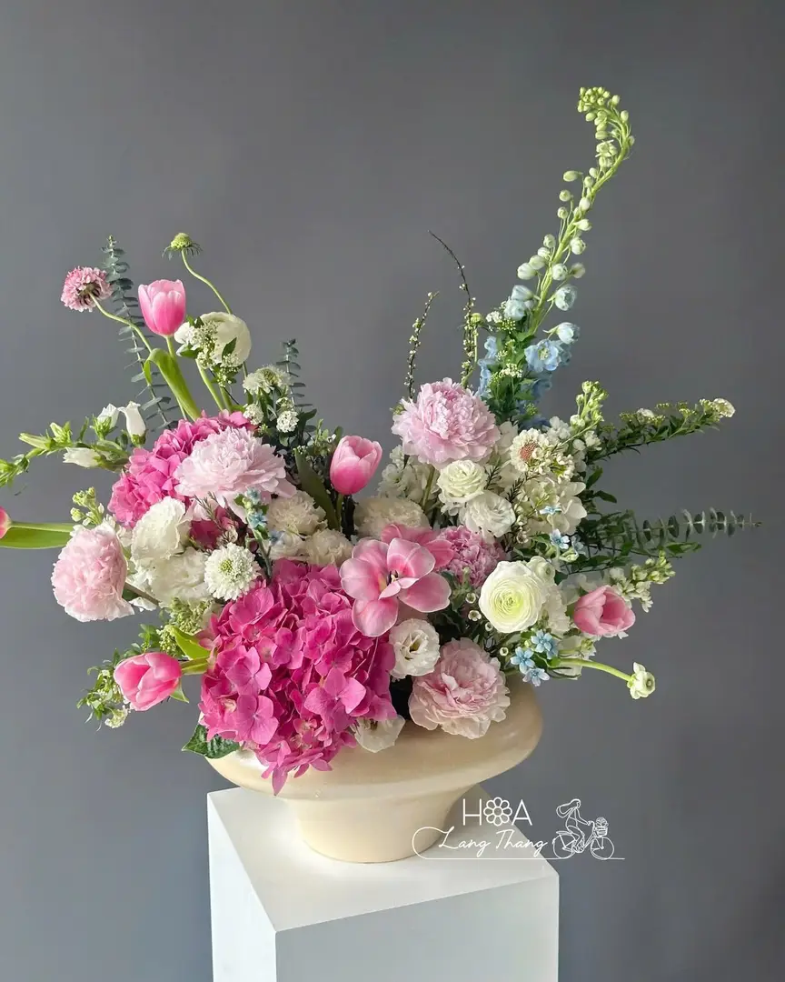 Bình hoa tulip Hà Lan mix cẩm tú cầu - Elegant Harmony - Thumbnail 5