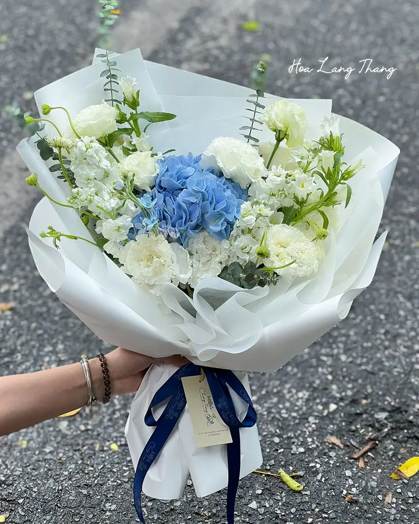 Bó hoa cẩm tú cầu mix hoa lá nhập khẩu - Hydrangea Elegance - Thumbnail 4