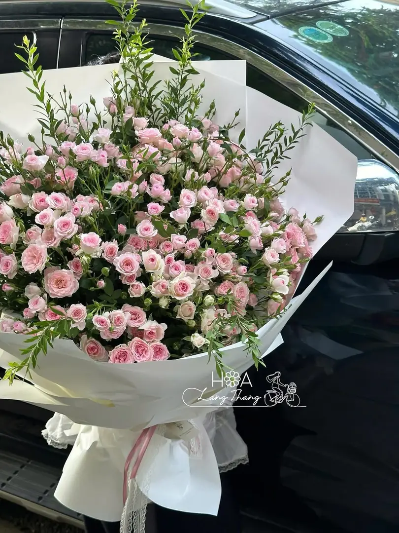 Bó hoa hồng chùm nhập khẩu - Eternal Elegance - Hoa Lang Thang