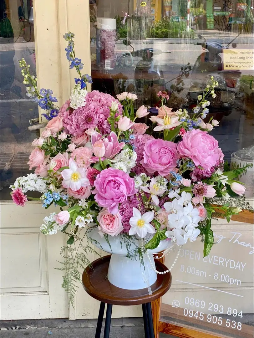 ดอกโบตั๋นผสมวัสดุตกแต่งในแจกัน – Peony Elegance 5