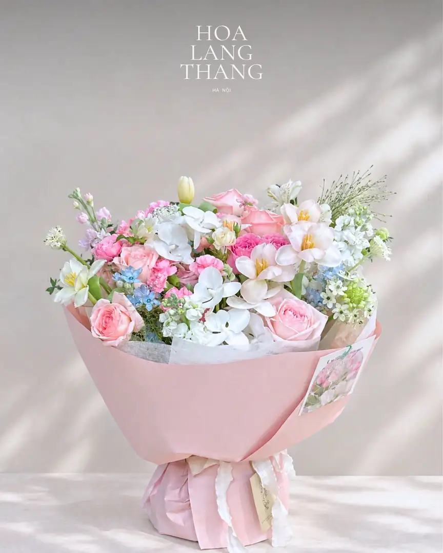 Bó hoa pastel hồng xanh giấy hồng