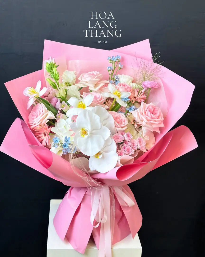 Bó hồng mix lan trắng giấy hồng