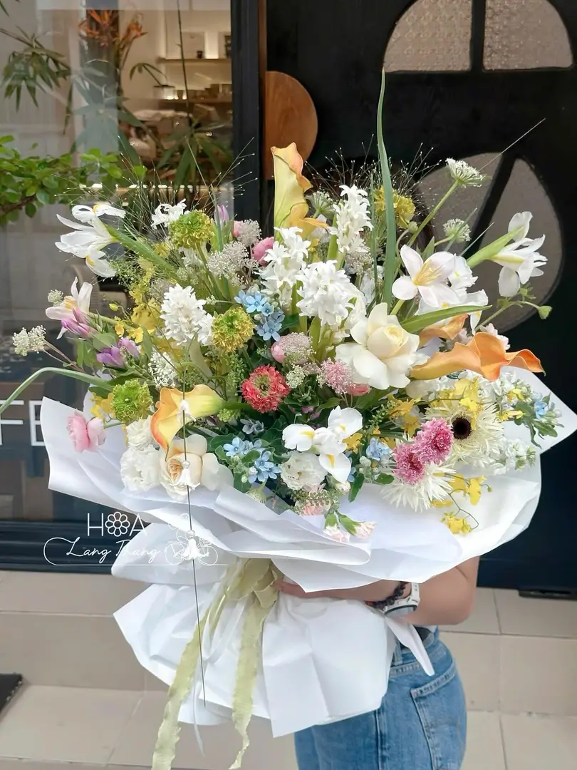 Giá hoa 20/10 Hà Nội: Hoa tươi nhập khẩu cao cấp - Hoa Lang Thang Hà Nội
