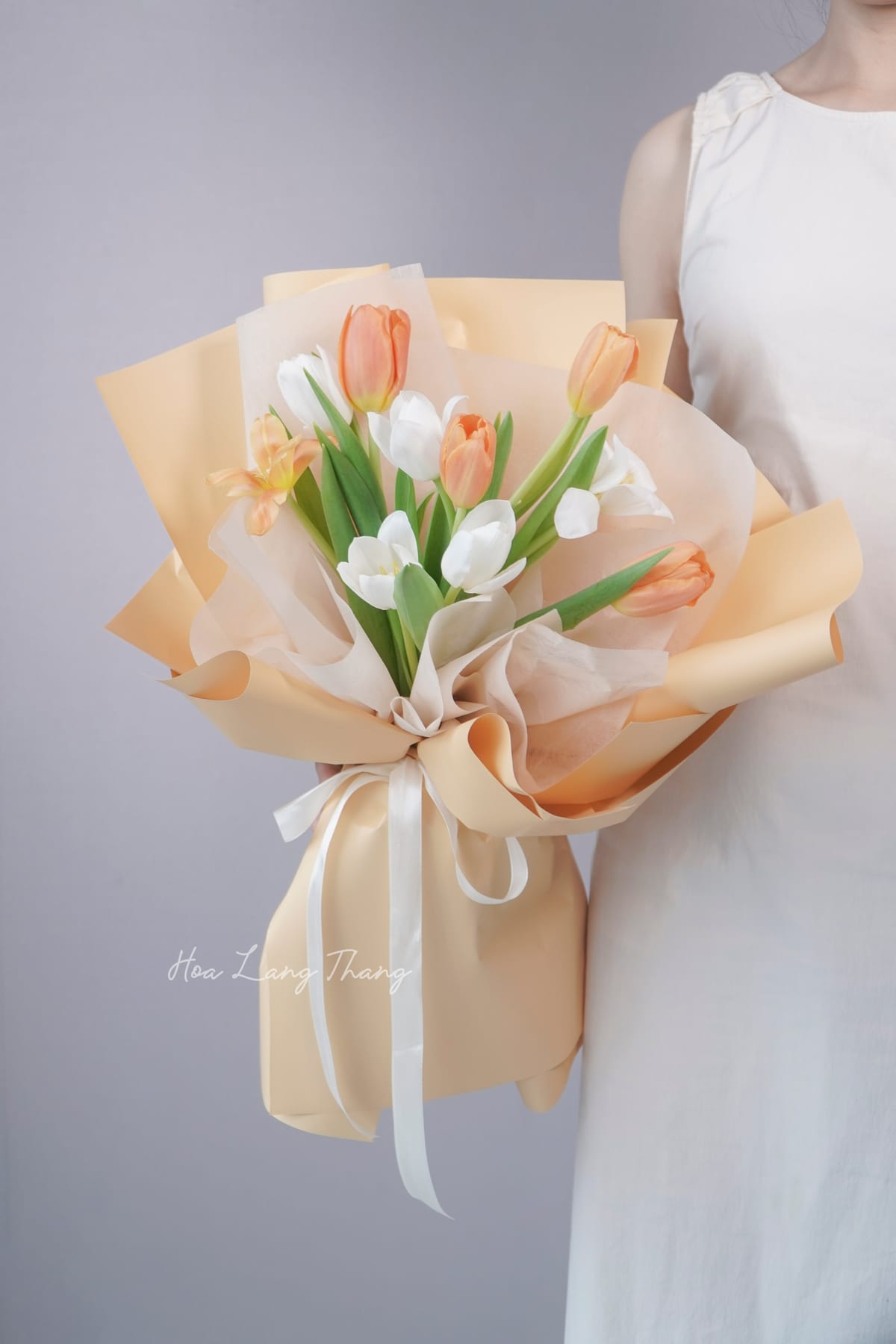 Hoa 5 Triệu Mua Được Gì Tại Hà Nội — Bó Hoa Sang Trọng Nhất