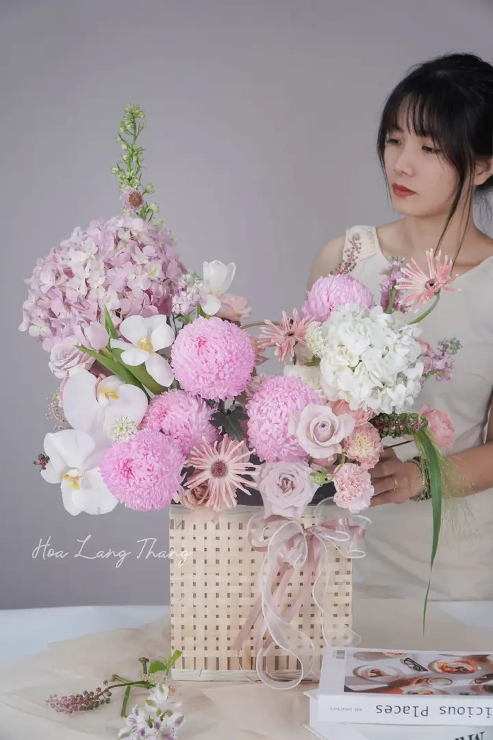 Giỏ Hoa Quà Tặng Sinh Nhật Đẹp Sang Trọng Tại Hà Nội